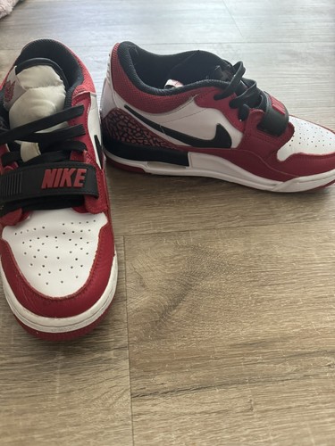 Scarpe da basket Nike Air Jordan Legacy 312 basse CD9054 116 bianche da ragazzo sneaker 5 anni