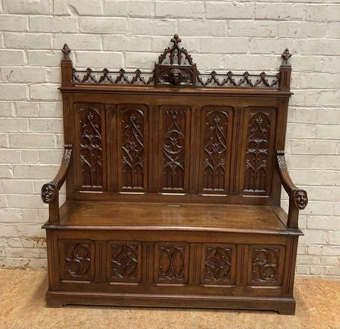 BEAUTIFUL CARVED GOTHIC OAK ANTIQUE FRENCH SIDEBOARD - DH12 Cover