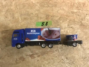 werbetrucks 1:87, Weihenstephan Joghurt, Lkw, Selten, Molkereiprodukte - Bild 1 von 1
