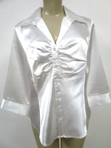 BLUE DIAMONG SHINY WHITE 3/4 SLEEVE STRETCH BLOUSE SIZE M - NEW - Picture 1 of 5