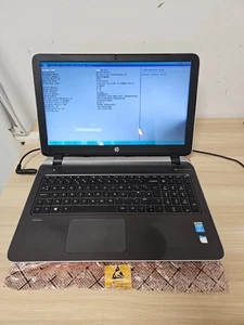 HP Pavilion 15 - i5-4288U - 4GB Ram - No Storage - Screen Dark In Corner - Picture 1 of 17