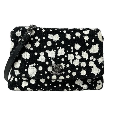 Auténtico Bolso de Hombro CHANEL Coco Boy Negro Blanco Tweeds Foto 1 de 4