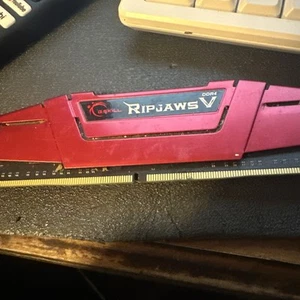 G.Skill Ripjaws V 8 GB (1 x 8 GB) DDR4-3600 CL19 Memory - Picture 1 of 1