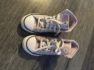 Converse Chuck Taylor Mädchen High Top Floral Sneaker Gr. 1 - Bild 1 von 5