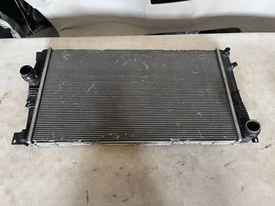 RADIADOR REFRIGERACIÓN MOTOR BMW 528I 550I 335I F10 OEM 11-16 Foto 1 de 4