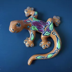 Gecko Eidechse blau orange Keramik Wandbehang Figur Medium 9" mehrfarbig LESEN - Bild 1 von 16