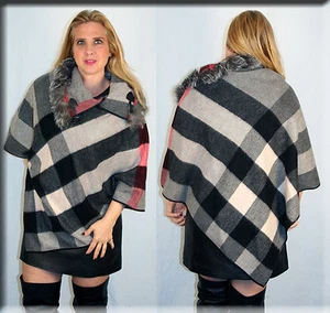 Nuevo Poncho de Lana Gris Negro y Rojo Borde de Piel Zorro Efurs4less - Imagen 1 de 3