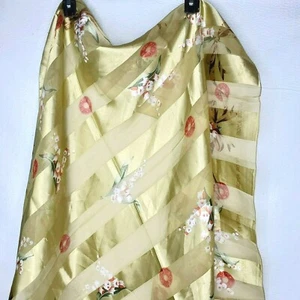 Roma Roma Scarf Shawl   40"x39" Gold/Green Pink Flowers Light Classic Gift - Picture 1 of 5