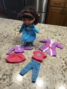 Mattel 2007 dora the explorer Holiday Sparkle Doll Gift Set - Picture 1 of 15