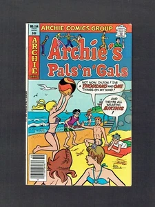 Archie's Pals 'n' Gals #154 Archie Series 1981 FN Betty on the Beach Bikini Cvr - Bild 1 von 2