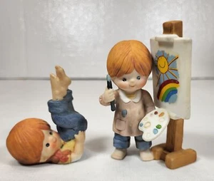 Enesco Country Cousins rotköpfiges Mädchen Maler & Somersault Mädchen Figuren - Bild 1 von 10