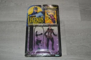 Kenner 1994 DC Legends of Batman ( Catwoman ) Brand New / Sealed MOC ! - Picture 1 of 5