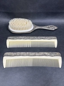 Lot Of 3 - Vintage Silver Plated Vanity Dresser Hair Brush 2 Combs - Picture 1 of 8