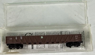 N scale Micro-Trains  63010 Grand Trunk Western 50’ Comp. Gondola Car Fixed End - Image 1 of 4