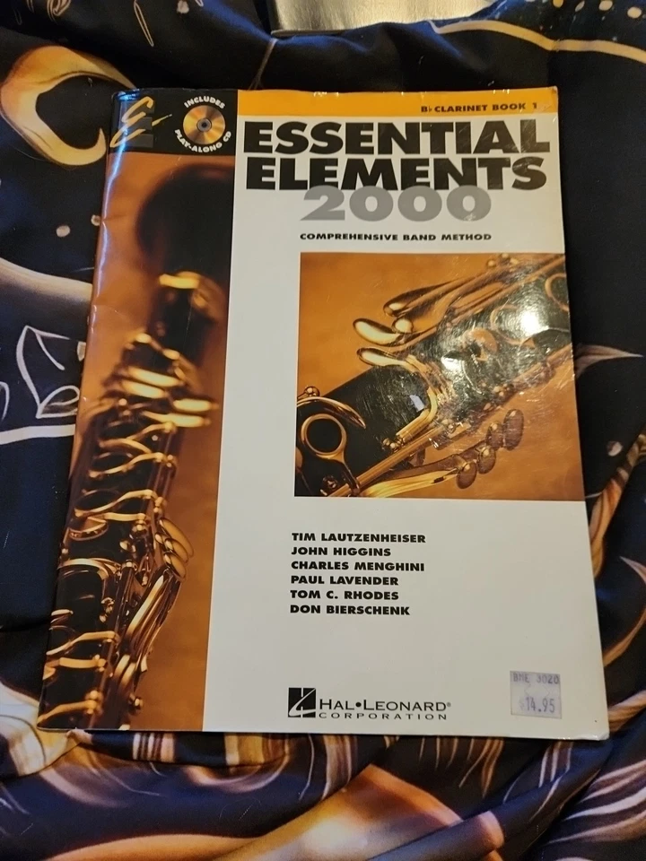 Essential Elements For Band B Flat Clarinet Book 1, 2004, by Tim Lautzenheiser - Image 1 of 3