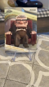 2025 Disney Topps Chrome Carl Fredricksen #173  - Foto 1 di 2