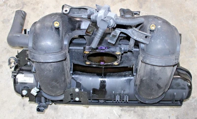 06-13 BMW E90 E91 E92 E93 328i 528i 128i Z4 N52 3.0L Coletor de Entrada de Ar Fabricante de Equipamento Original - Imagem 1 de 4