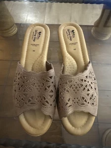 Spring Step Shoes Womens Size 11 Beige Leather Slide Sandals Cutout Made Italy - Picture 1 of 6