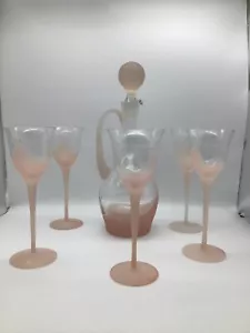 Set vino vetro tagliato a mano vetro tagliato a mano rosa Melinda con decanter NUOVO - Foto 1 di 4