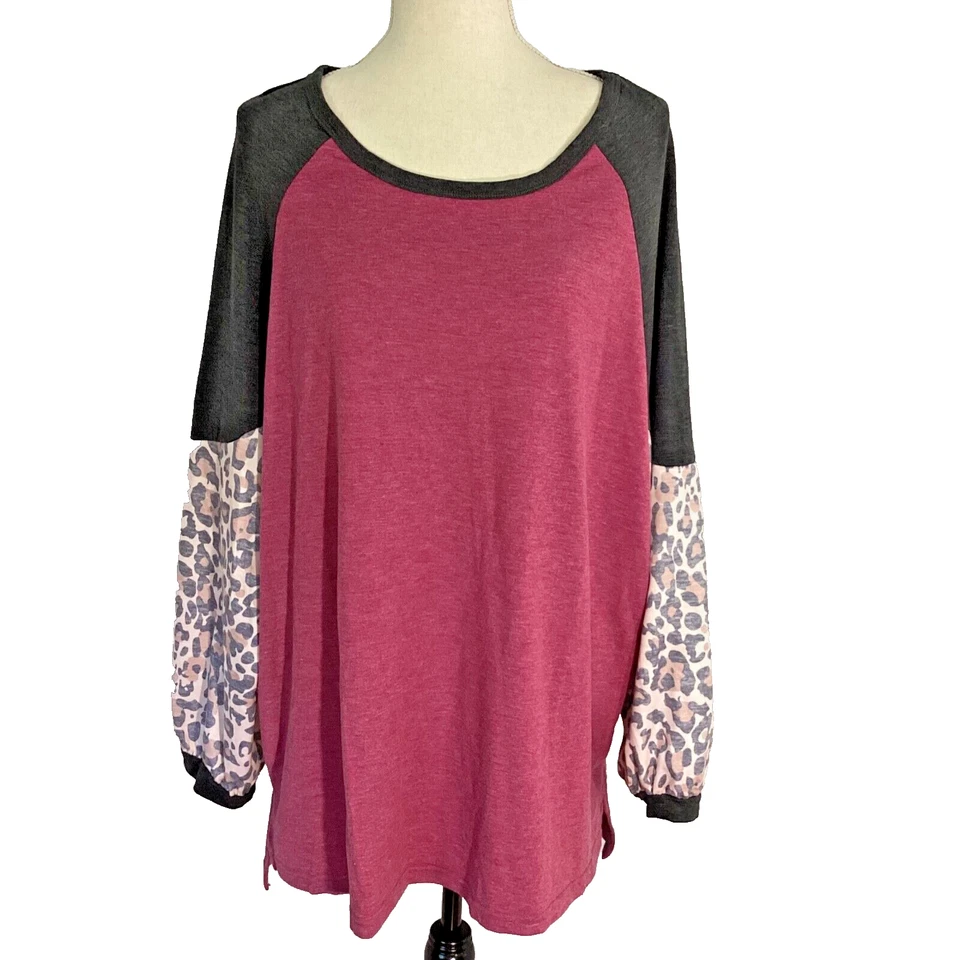 MULHER PLUS 3X COLORBLOCK PULÔVER TERRY FRANCÊS ESTAMPA ANIMAL - Imagem 1 de 4