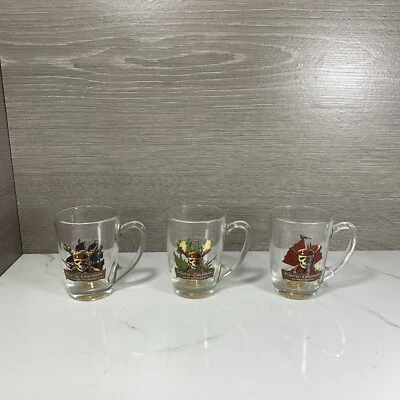 (3) Mini tazas con asas de Disney Piratas del Caribe Foto 1 de 4