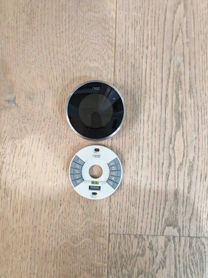 Nest 2nd Generation Learning Silver Programmable Thermostat - Image 1 of 1