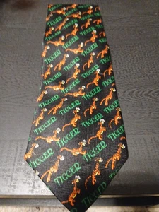 CORBATA DE CUELLO MARCA POOH VINTAGE CON TIGGER - Imagen 1 de 4
