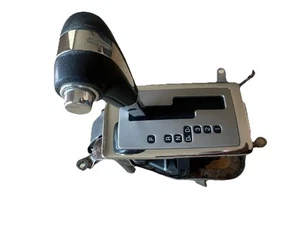 2005 - 2006 LINCOLN NAVIGATOR AUTOMATIC FLOOR GEAR SHIFTER SELECTOR ASSEMBLY - Picture 1 of 7
