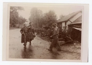 Contretype d'une PHOTO des fusiliers marin WW2 Alsace 1944 retour de patrouille - Picture 1 of 2