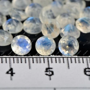 Natural Rainbow Moonstone 4mm Round Cut Gemstone - June Birthstone 10 PIECES - Picture 1 of 4