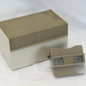 Sawyer's View-Master Tan Storage Case Library Box Viewer - Picture 1 of 7