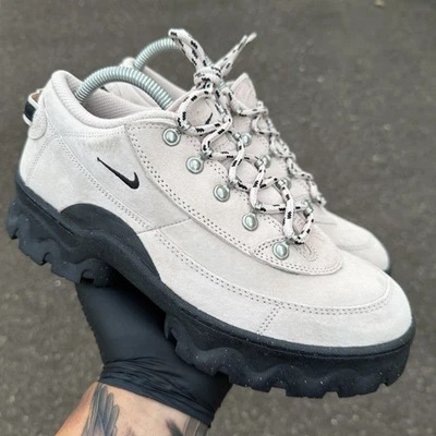 Talla 9 - Nike Lahar Low Fossil Stone Negro W Foto 1 de 4