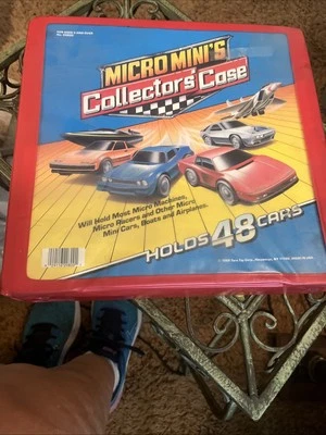 VTG 1988 MICRO MACHINE COLLECTORS CASE Mini's Tara Toy Corp w/ 47 Vehicles Cars - Image 1 of 4