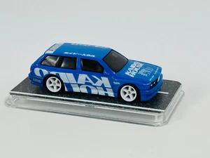 Custom Hot Wheels 1982 BMW M3 Wagon (KAIDO) ON CUSTOM DISPLAY RR - Picture 1 of 2