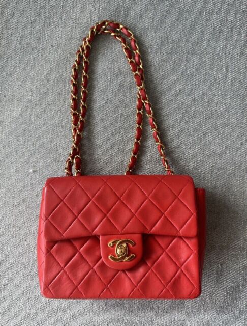 Chanel Mini square handbag in red caviar quilted leather, Silver hardware