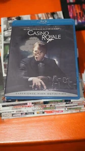 2008 Casino Royale (Two-Disc Collector's Edition + BD Live) [Blu-ray] - Picture 1 of 4