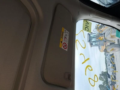 2007 GMC Yukon Passenger Right Sun Visor Illuminated Used 268-02035R - Изображение 1 из 4