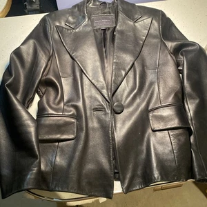 Chaqueta Blazer Para Mujer BANANA REPUBLIC 100% Cuero Suave Manteroso Negra Talla 10 - Imagen 1 de 24