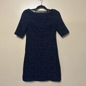 Abito Adrianna Papell Bateau all'uncinetto manica 3/4 scollo barca cambio blu navy donna 4 - Foto 1 di 5