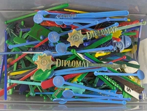 x200 Vintage Plastic Swizzle Sticks Advertising Hotels Restaurants Pan Am etc - Picture 1 of 13