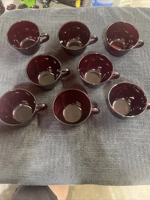 Set of 9 Vintage Anchor Hocking Royal Ruby Red Square Coffee/Tea Cups - Image 1 of 4