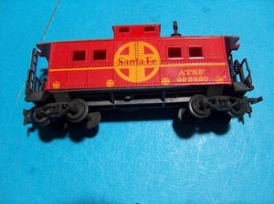HO Caboose Santa Fe ATSF 999850 - Picture 1 of 4