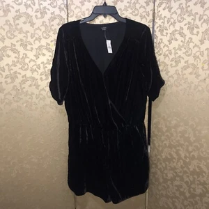 Ann Taylor LOFT NWT Black Velvet Holiday Party Romper Size 10 - Picture 1 of 6