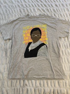 Rosa Parks Mens I Knew Someone Had To Take The First Step Gray Shirt LARGE - New - Picture 1 of 3