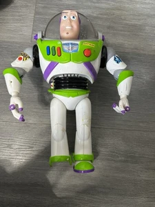 Disney Pixar 12" Talking Buzz Lightyear Toy Story Laserlicht * Beschreibung lesen  - Bild 1 von 2