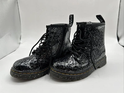 Clássico Dr. Martens 1460 Cosmic Glitter Preto Criança Tamanho 10 - Imagem 1 de 4