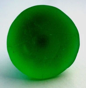 INSÓLITO ANTIGUO VIDRIO VERDE ESMERILADO PERILLAS CORTADAS A MANO MANIJAS TIRONES - Imagen 1 de 4