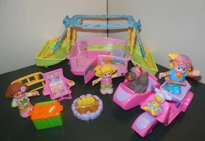 FISHER PRICE LITTLE PEOPLE VACATION CAMPING CAMPER CAR TRUCK VEHICLE FIGURE LOT - Picture 1 of 12