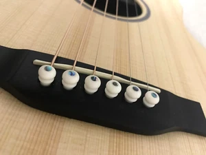Musiclily Slotted Acoustic Guitar Buffalo Bone Bridge Pins For Martin Taylor 6Pk - Picture 1 of 9