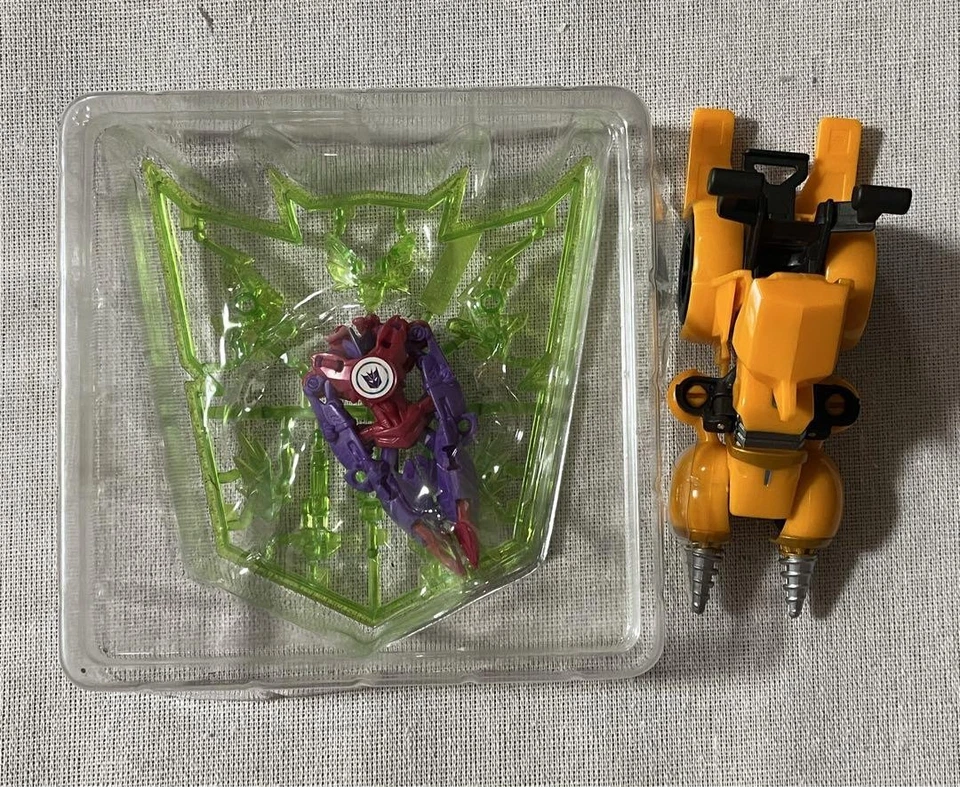 Transformers Fixit Dive Bomb - Image 1 of 1
